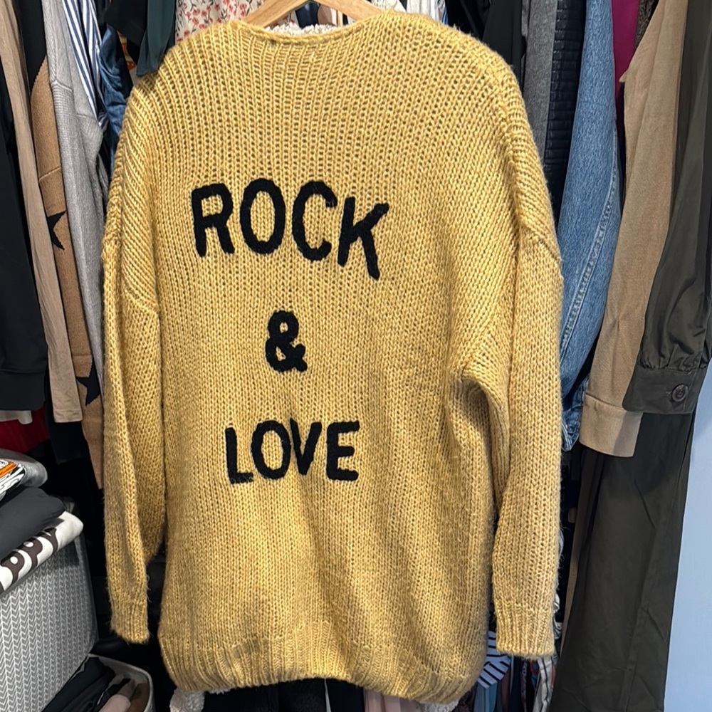 Rock & Love sweater
